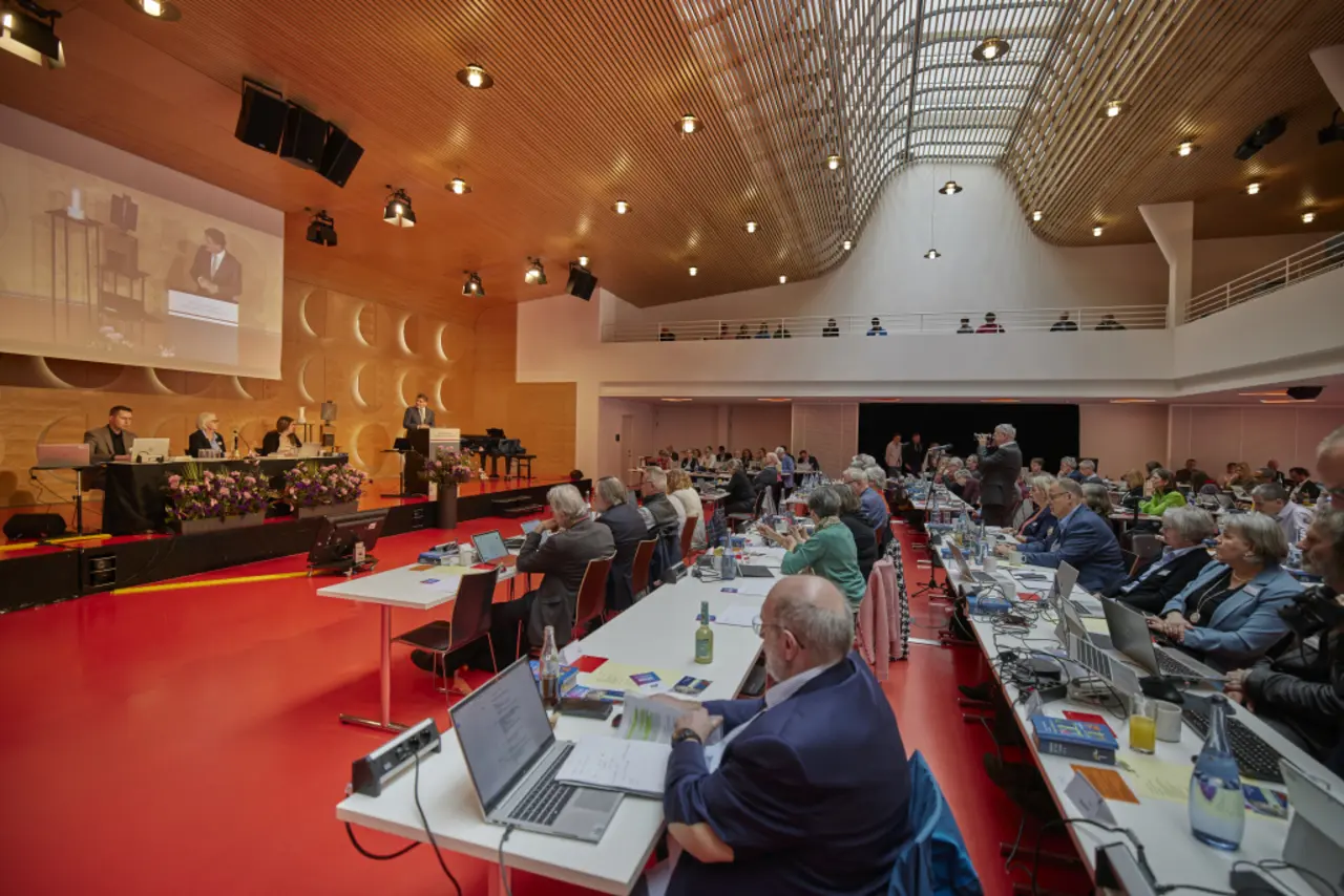 231129gs0001 Frühjahrstagung der Württembergischen ev. Landessynode im Hospitalhof.
