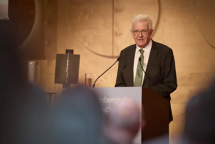 Ministerpräsident Winfried Kretschmann spricht vor der 17. Landessynode Ministerpräsident Winfried Kretschmann