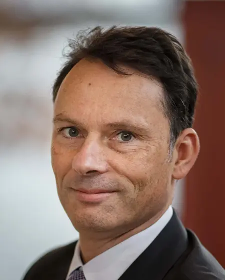 Oberkirchenrat Dr. Martin Kastrup, Finanzdezernent im Oberkirchenrat der Evangelischen Landeskirche in Württemberg Oberkirchenrat Dr. Martin Kastrup, Finanzdezernent im Oberkirchenrat der Evangelischen Landeskirche in Württemberg