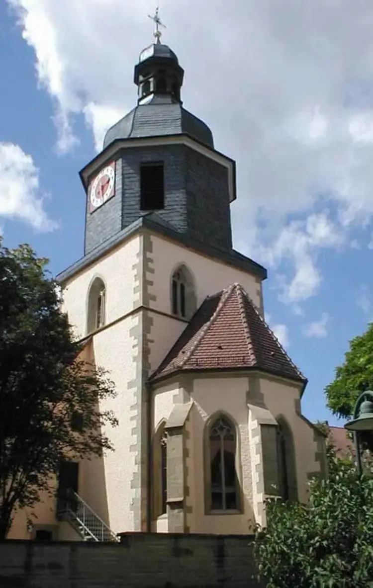 Die Löchgauer Kirche bleibt dieses Jahr geschlossen - dafür wird Weihnachten im Ort gefeiert.