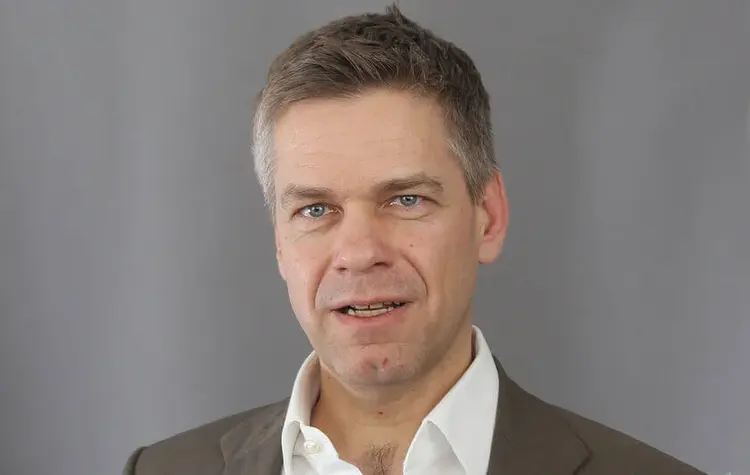 Der Rat der EKD hat Dr. Johannes Wischmeyer-Janzarik zum Leiter der Abteilung „Kirchliche Handlungsfelder“ berufen.