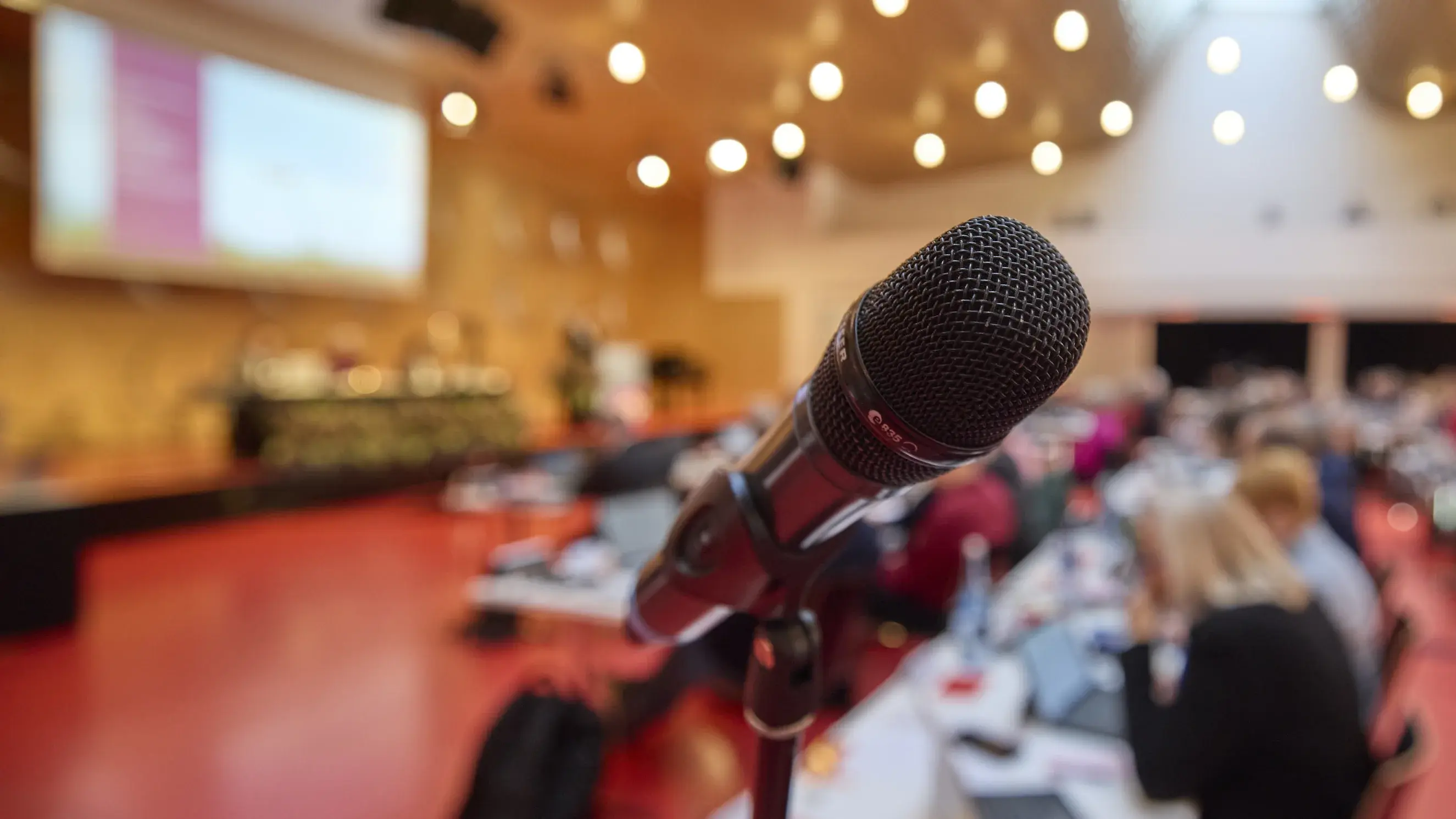 Herbsttagung der Württembergischen evangelischen Landessynode im Hospitalhof.