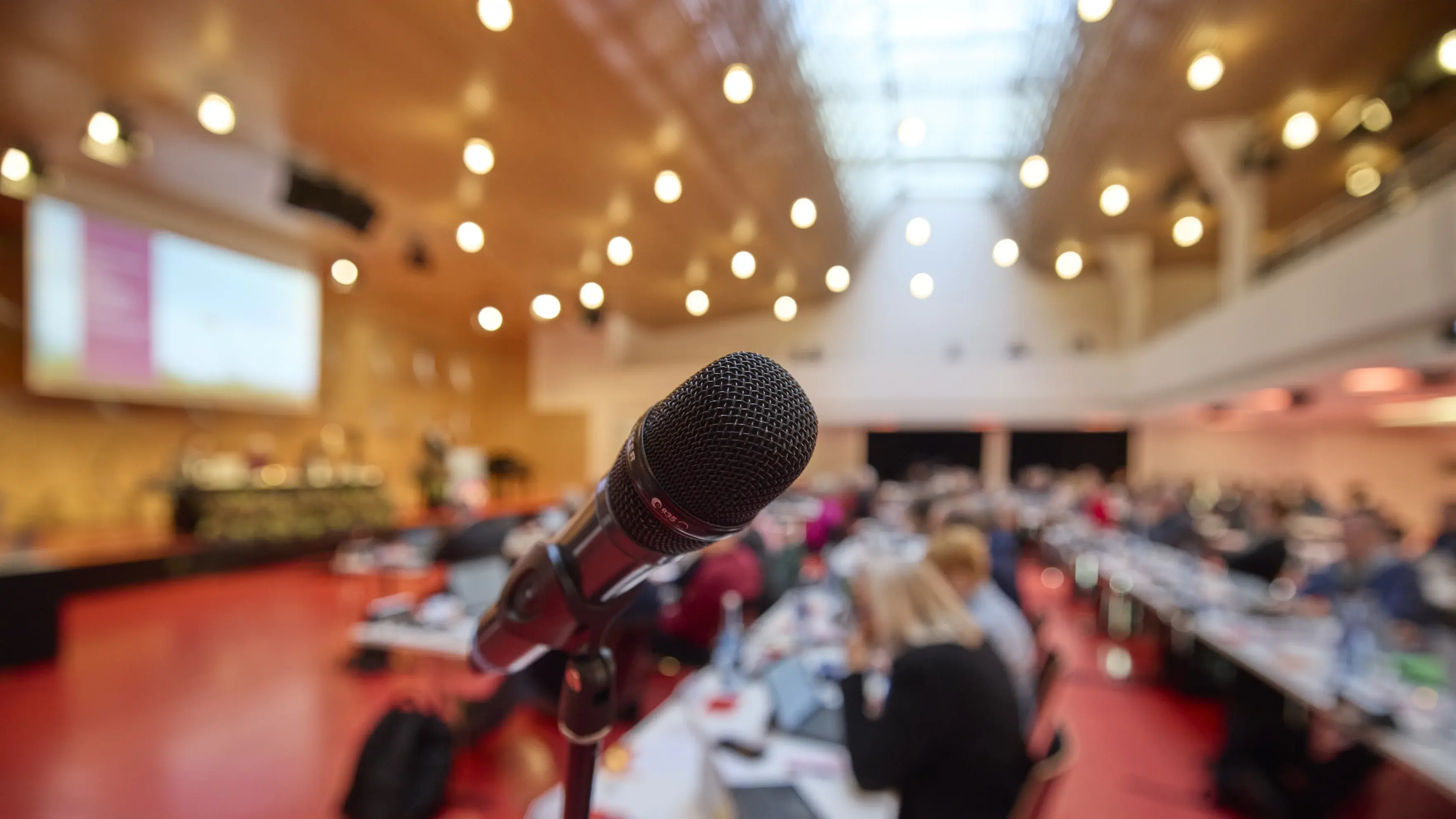 Herbsttagung der Württembergischen evangelischen Landessynode im Hospitalhof.